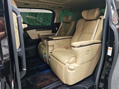 Toyota Alphard Hybrid 2.5L Premium Edition - ფოტო 6