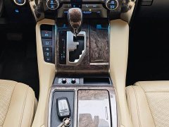 Toyota Alphard Hybrid 2.5L Premium Edition - ფოტო 9