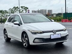 Volkswagen Golf 2021 280TSI DSG Pro - ფოტო 3