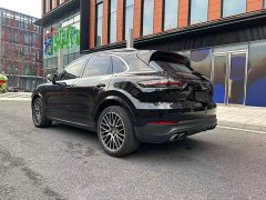 Porsche Cayenne 3.0T Platinum Edition - ფოტო 14