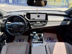 Lexus ES 2022 300h Excellence Edition - ფოტო 10