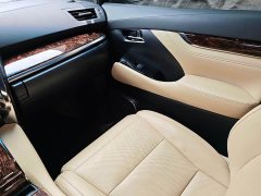 Toyota Alphard 2021 Hybrid 2.5L Luxury - ფოტო 10