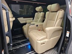 Toyota Alphard 2021 Hybrid 2.5L Luxury - ფოტო 6
