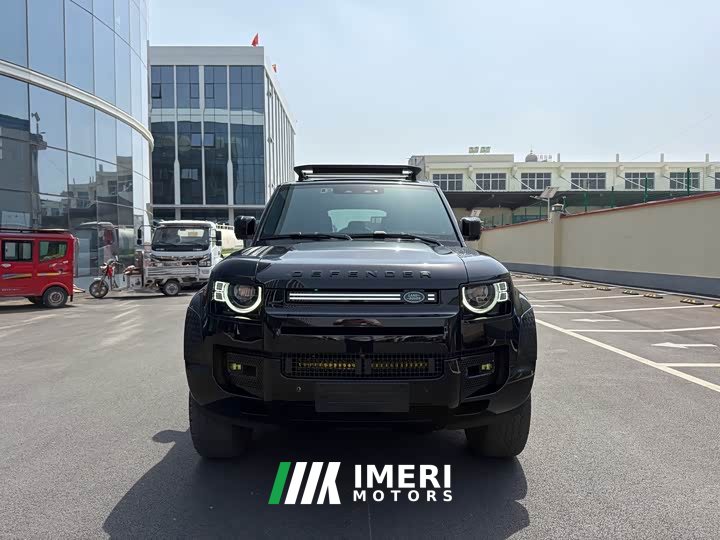 Land Rover Defender Facelift 110 3.0T P400 Dark Edition - ავტომობილი ჩინეთიდან