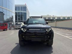 Land Rover Defender Facelift 110 3.0T P400 Dark Edition - ფოტო 1