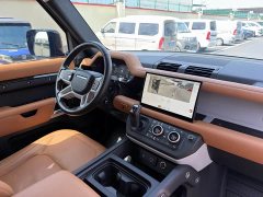 Land Rover Defender Facelift 110 3.0T P400 Dark Edition - ფოტო 15