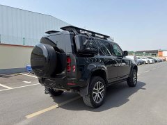 Land Rover Defender Facelift 110 3.0T P400 Dark Edition - ფოტო 17