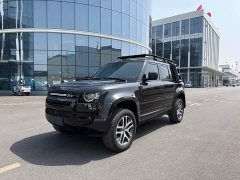 Land Rover Defender Facelift 110 3.0T P400 Dark Edition - ფოტო 2