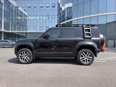 Land Rover Defender Facelift 110 3.0T P400 Dark Edition - ფოტო 3