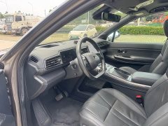 NIO ES8 100kWh Seven-Seater - ფოტო 10