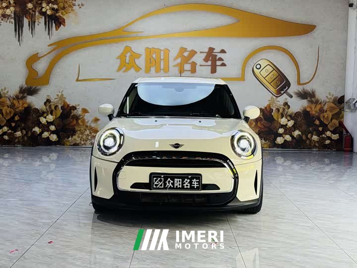 BMW MINI 2022 1.5T ONE 5-Door PLUS - ავტომობილი ჩინეთიდან