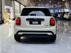 BMW MINI 2022 1.5T ONE 5-Door PLUS - ფოტო 18