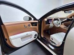 Audi Zun S800 Extended Range Starlight Executive Edition 4-Seater (192-line LiDAR) - ფოტო 11
