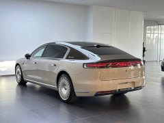 Audi Zun S800 Extended Range Starlight Executive Edition 4-Seater (192-line LiDAR) - ფოტო 5