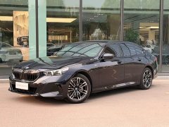 BMW 5 Series 530Li Premier M Sport Package - ფოტო 2