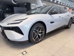 Lotus EMEYA 600 Touring - ფოტო 1
