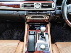 Lexus LS 2016 600hL - ფოტო 6