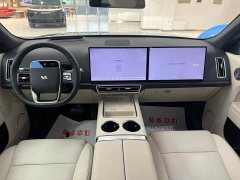 Li Auto L8 Ultra Smart Refresh Edition - ფოტო 4