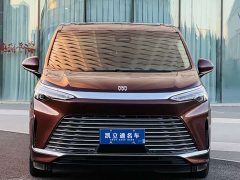 Toyota 2023 2.0T Seven-Seat Premium Edition - ფოტო 2