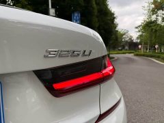 BMW 3 Series 325Li M Sport Package - ფოტო 16