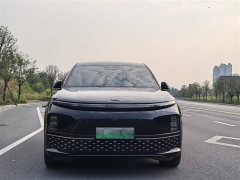Li Auto L6 2024 Pro - ფოტო 2