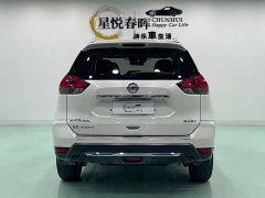 Nissan Qashqai 2.5L CVT 4WD XL Smart Connect Premium Edition - ფოტო 8