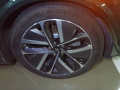 Li Auto L9 Max - ფოტო 6