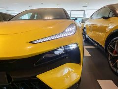 Lotus ELETRE 2025 600 Luxury - ფოტო 11