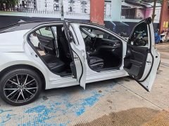 Toyota Camry 2.0S Sharp Luxury Edition - ფოტო 14