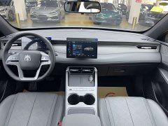 BYD Qin Plus DM-i 210KM Entry-Level - ფოტო 6