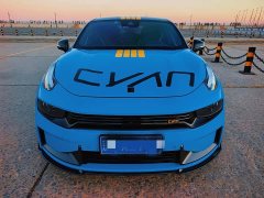 Lynk & Co Geely Lynk & Co 03 Cyan Custom Edition Performance Package - ფოტო 2