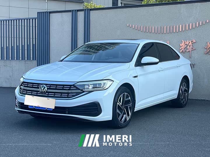 Volkswagen Sagitar 300TSI DSG Flying Edition - ავტომობილი ჩინეთიდან