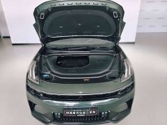 Lynk & Co Geely Lynk & Co 06 Remix 1.5T Hero - ფოტო 5