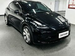 Tesla Model Y Long Range All-Wheel Drive - ფოტო 3