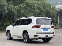 Toyota Land Cruiser (Imported) LC300 2022 4.0L Automatic - ფოტო 12