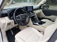 Toyota Land Cruiser (Imported) LC300 2022 4.0L Automatic - ფოტო 9