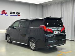 Toyota Alphard 2021 Hybrid 2.5L Premium Edition - ფოტო 10