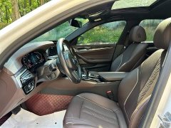BMW 5 Series 525Li M Sport Package - ფოტო 13