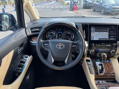Toyota Alphard Hybrid 2.5L Luxury - ფოტო 10