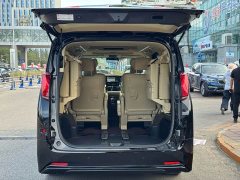 Toyota Alphard Hybrid 2.5L Luxury - ფოტო 12
