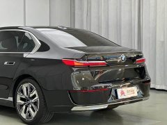 BMW 7 Series 740Li Luxury Package - ფოტო 11