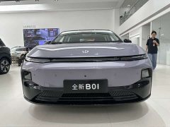 Leapmotor B01 670 Deluxe Edition - ფოტო 2