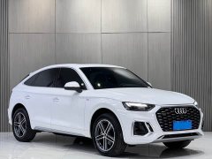 Audi Q5L Sportback 2022 40 TFSI Fashion Edition - ფოტო 3