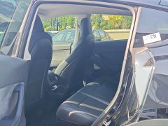 Tesla Model Y Rear-Wheel Drive - ფოტო 4