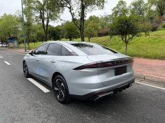 Geely Galaxy L6 EM-i 140km Long-Range Edition - ფოტო 11