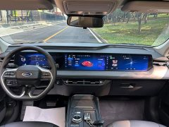Ford Mondeo 2.0T EcoBoost Luxury - ფოტო 10