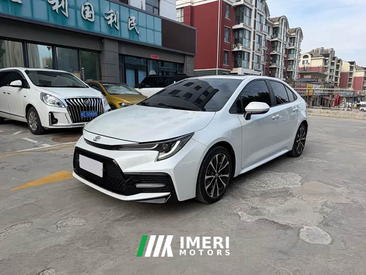 Toyota Corolla 1.8L CVT Luxury - ავტომობილი ჩინეთიდან