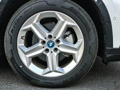 BMW iX1 2023 eDrive25L X Design Package - ფოტო 20