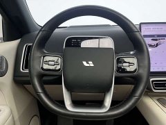 Li Auto L6 Max - ფოტო 9