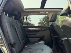 Toyota Highlander 2.5L Intelligent Hybrid AWD Knight Edition 7-Seater - ფოტო 12